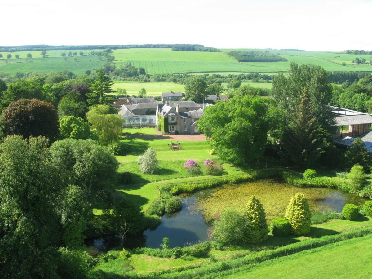 Newton Farmhouse B & B Jedburgh Luaran gambar